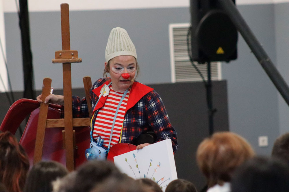 Patri-en-numero-de-clown